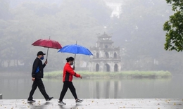 Miền Bắc chuyển nhiều mây kèm mưa nhỏ do không khí lạnh lệch đông