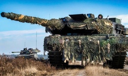 Niềm tự hào của phương Tây biến thành 'cục thép vô dụng' ở Ukraine