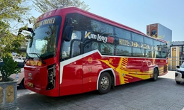 Xe bị tước kiểm định vẫn ngang nhiên chở khách