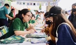 Thí sinh tự do nộp hồ sơ dự thi tốt nghiệp THPT ở đâu?