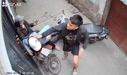 Công an Hà Nội xác minh vụ người phụ nữ bị hành hung trong ngõ 219 Định Công Thượng