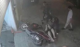 Xông vào nhà kéo nạn nhân ra đường hành hung, bắt khẩn cấp 1 đối tượng