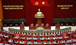 Thông cáo về ngày làm việc thứ ba và bế mạc Hội nghị Trung ương 2 khoá XIV