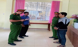 Giám đốc doanh nghiệp bị bắt vì sản xuất đường cát giả