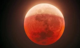 Hướng dẫn cách quan sát trăng máu đẹp nhất từ Việt Nam
