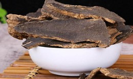 Đông y điều trị viêm kết mạc mùa xuân