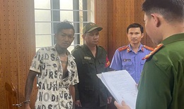 Khởi tố đối tượng dùng dao khống chế cô gái trẻ trong phòng trọ để cướp tài sản