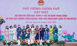 Thủ tướng: Phụ nữ không chỉ giữ lửa gia đình mà còn mở 'chìa khóa' phát triển của quốc gia, dân tộc