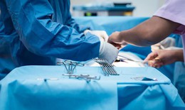 Lần đầu gan lợn cứu sống người đàn ông chờ ghép tạng