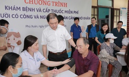 Tuổi trẻ ngành y tế Huế khám bệnh, cấp phát thuốc miễn phí cho người dân