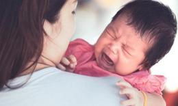 Cách giảm đau miệng cho bé bị tay chân miệng giúp trẻ ăn uống dễ dàng hơn