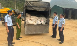 Thu giữ hơn 4 tấn phân bón không rõ nguồn gốc tại Cao Bằng