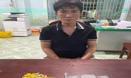 Đang cai nghiện vẫn 'chơi' và bán ma tuý