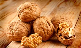 150g quả óc chó mỗi tuần giúp giảm 25% nguy cơ tử vong do bệnh tim mạch