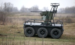 Ukraine lần đầu chiếm trận địa Nga chỉ bằng robot và UAV, không cần bộ binh