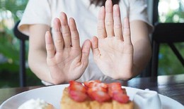 Bỏ bữa sáng có giúp giảm cân?
