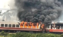 Thông tin vụ tàu hỏa bốc cháy 2 toa chở khách