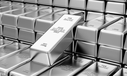 Trung Quốc nhập khẩu bạc tăng 78% trong tháng 3