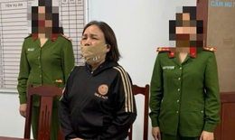 Khởi tố nữ chủ quán bán cà phê giả