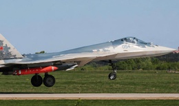 Ukraine giải mật tên lửa S-71K tầm bắn lên tới 300km trên tiêm kích Su-57 Nga