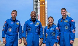 Phi hành gia Artemis II đối mặt những rủi ro sức khỏe gì khi bay quanh Mặt Trăng?