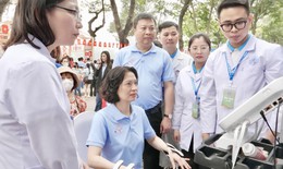 Chuyên gia chỉ rõ 3 trụ cột giúp người dân chủ động phòng bệnh từ sớm, từ xa