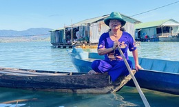 Ở nơi nhiều người dân chân hầu như không 'chạm mặt đất'