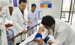 Bộ đôi ‘báo động đỏ liên viện’ và bác sĩ luân phiên cứu nhiều ca nguy kịch ở TPHCM