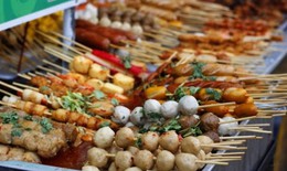 Những món ăn bán cổng trường phụ huynh cần lưu ý