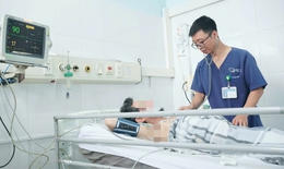 Cấp cứu bệnh nhân sốc nhiệt nguy kịch do nắng nóng