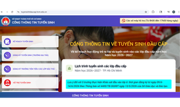 Nhiều phụ huynh TPHCM đăng ký tuyển sinh đầu cấp cho con sai quy định ngay từ ngày đầu