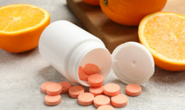Vitamin C có thể giúp giảm nguy cơ ung thư như thế nào?
