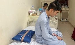 Nam sinh viên luôn tưởng tượng mình bị theo dõi sau thời gian dùng cần sa, 'cỏ Mỹ'