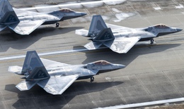 Mỹ dàn phi đội F-22 lớn nhất ở Bắc Cực để đối phó Nga