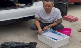 Cướp 2,4kg vàng, gã thanh niên 'tung tiền' mua ô tô và ma tuý