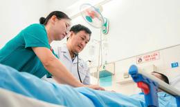 Cứu sống nam shipper bị đâm xuyên tim, thủng phổi trái tại TPHCM