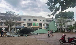 12 người bị thương, hơn 3000 ngôi nhà bị tốc mái vì dông lốc, mưa đá