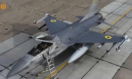 Phi công Ukraine 'tái lập trình' tư duy để chinh phục F-16 phương Tây