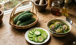 Ngày nào cũng ăn mướp đắng có tốt không?
