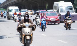 Nắng nóng thiêu đốt sắp vào đỉnh điểm, bão Mekhala vẫn tiếp tục mạnh lên
