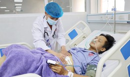 Phối hợp thần tốc giữa công an và bác sĩ cứu người đàn ông thủng tạng nguy kịch