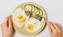 Ăn trứng vào bữa sáng mang lại lợi ích thế nào?