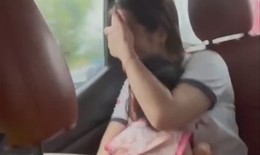 CSGT Nghệ An dùng xe chuyên dụng đưa bé gái đứt lìa ngón tay đi cấp cứu
