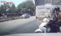 Nhiều người đi xe máy vẫn làm điều này mỗi ngày mà không biết đang tự đẩy mình vào nguy hiểm