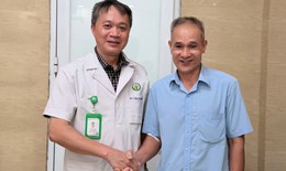 Sự hồi phục kỳ diệu của nam bệnh nhân sau 12 năm cắt toàn bộ bàng quang và tái tạo bằng ruột
