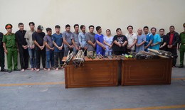 Dựng 'luật ngầm' chèn ép tiểu thương, nhóm Chành cua 46 thu lợi bất chính hơn 40 tỷ đồng. 