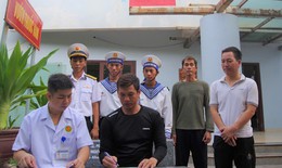 Một ngư dân bị viêm loét dạ dày được điều trị thành công ở Trường Sa