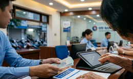 Từ 15/8, vay ngân hàng dưới 400 triệu đồng không phải chứng minh tài chính