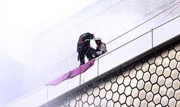 Từ cháy tầng hầm đến cứu người trên mái nhà: Toàn cảnh cuộc diễn tập chữa cháy quy mô lớn tại Hà Nội