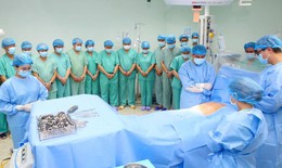 Khi một sự ra đi thắp lên nhiều sự sống
